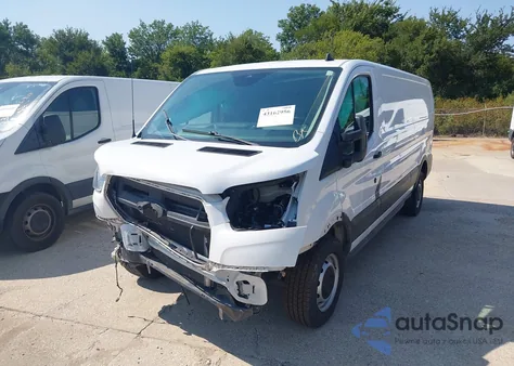 2021 Ford Transit-250 z USA, uszkodzony, nr VIN 1FTBR1Y83MKA76398
